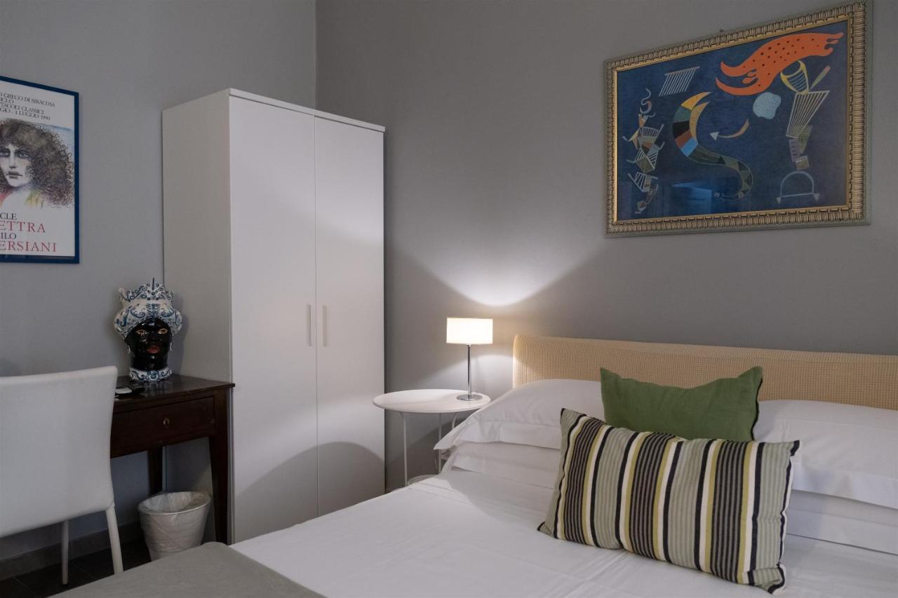Palazzo Gilistro Bed & Breakfast Syracuse Bagian luar foto